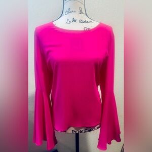 Vince Camuto Bell Sleeve /Flutter Sleeve Barbiecore Pink Women's Top L